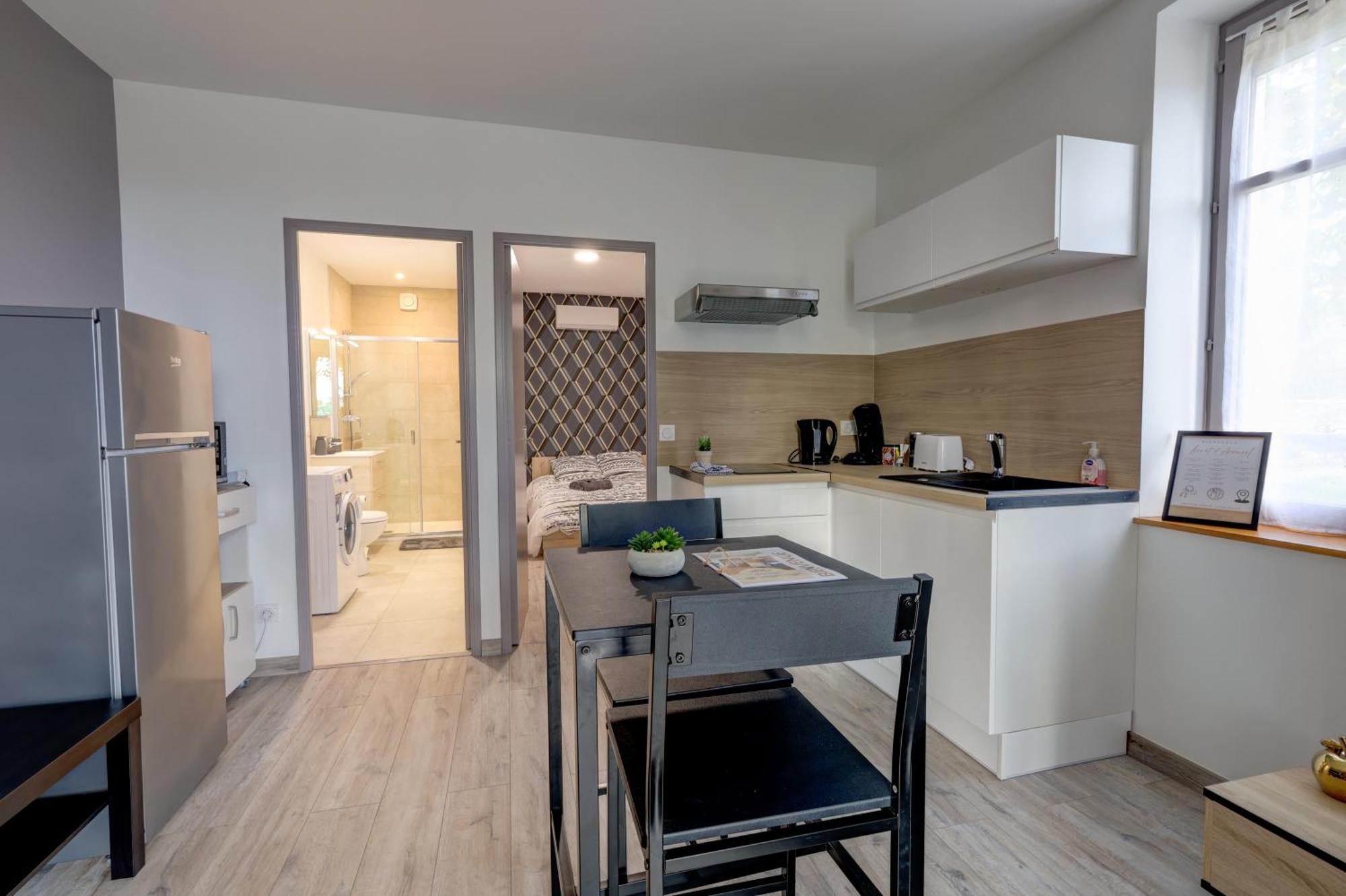 Le Westy 2 Apartment Hieres-Sur-Amby Exterior photo